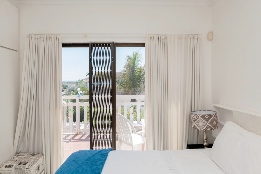 8 Bedroom Property for Sale in Country Club Western Cape
